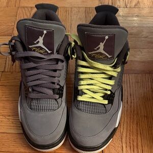 Nike Air Jordan 4 Retro Cool Grey Sneakers